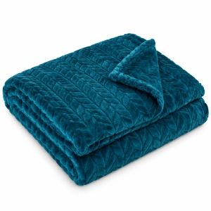 Pătura catifelata pentru opersoana, Model reliefat impletit, Moale si Pufoasa, Dimensiune 220x150 cm, Culoare Petrol