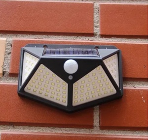 Set 2 Lampi ULTRA 100 LED Solare cu senzor de miscare si lumina 3 moduri ILUMINARE - Img 3
