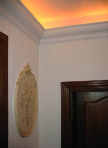 Cornisa decorativa din polimer rigid C9 - 5x5x200 cm - Img 2