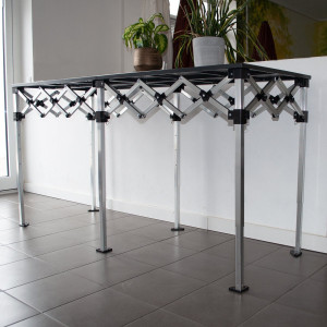 Masa - pult de prezentare pliabil - tip acordeon - inaltime reglabila 85-110 cm - aluminiu, cu blat metalic - dimensiune blat 285x70 cm - max 100Kg - Img 3