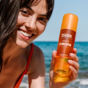 Isdin Fotoprotector Hydro Oil SPF30 Protect & Tan 200ml - Img 2