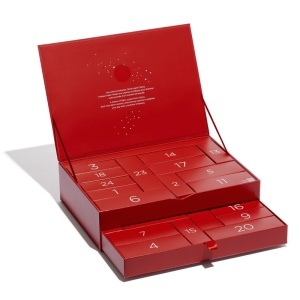 Clarins Set Cadou Produse Premium de Îngrijire 24 Produse - Img 2