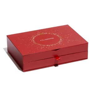 Clarins Set Cadou Produse Premium de Îngrijire 24 Produse - Img 3