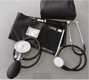 TENSIOMETRU ANEROID TIP PALM CU STETOSCOP DR.LIFE KS-3202
