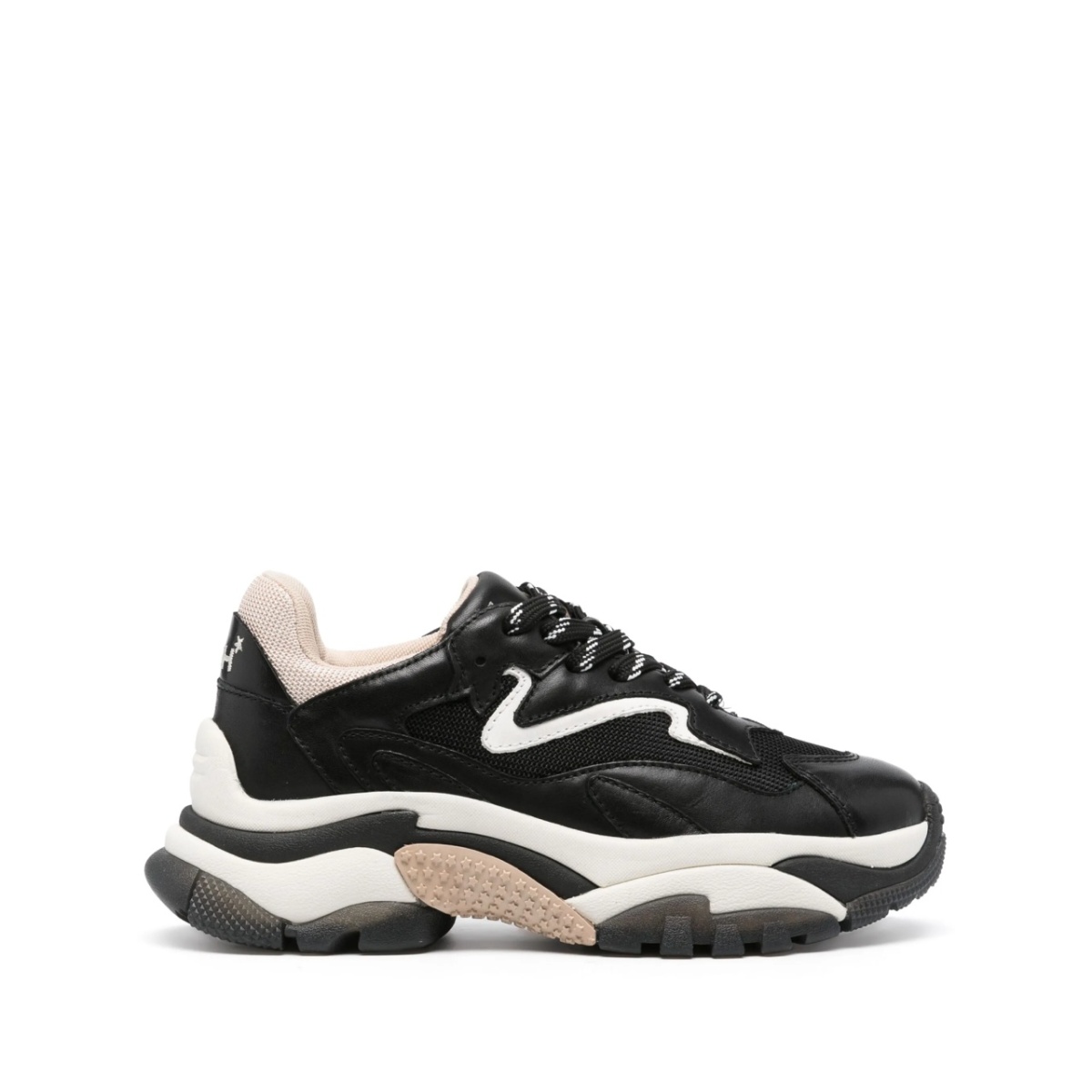 Addict sneakers
