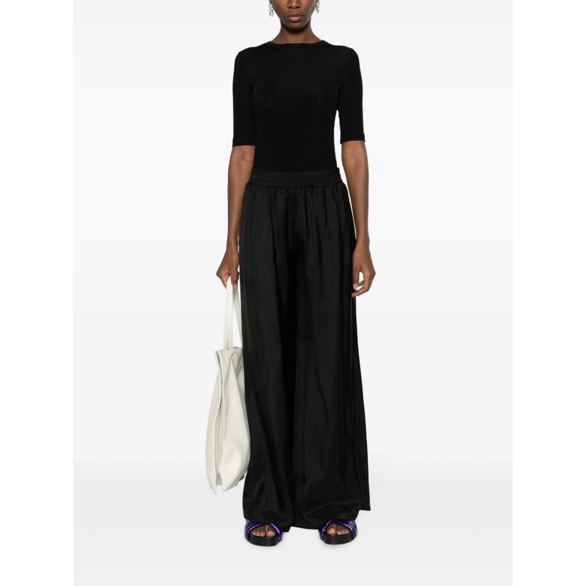 elasticated-waist satin palazzo pants - Img 2