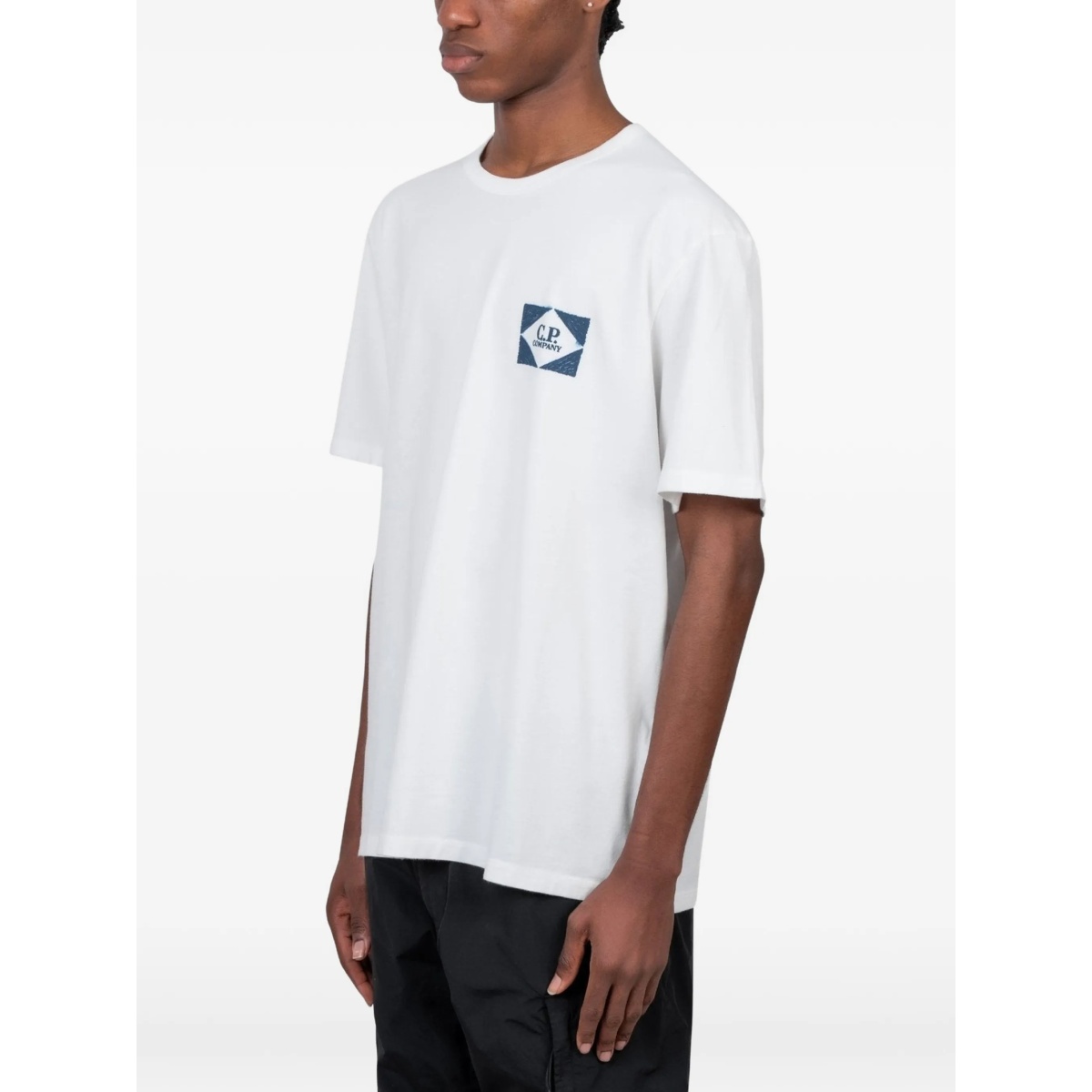graphic T-shirt - Img 2