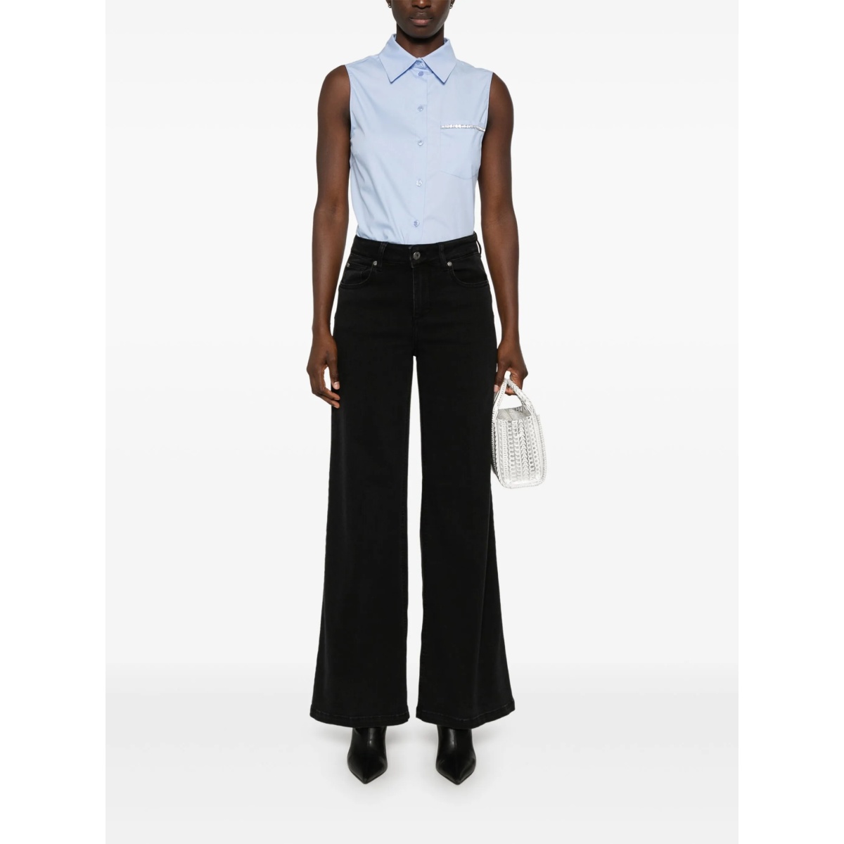 high-rise flared jeans - Img 2