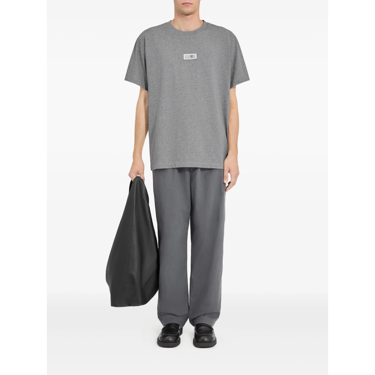 round-neck T-shirt - Img 2