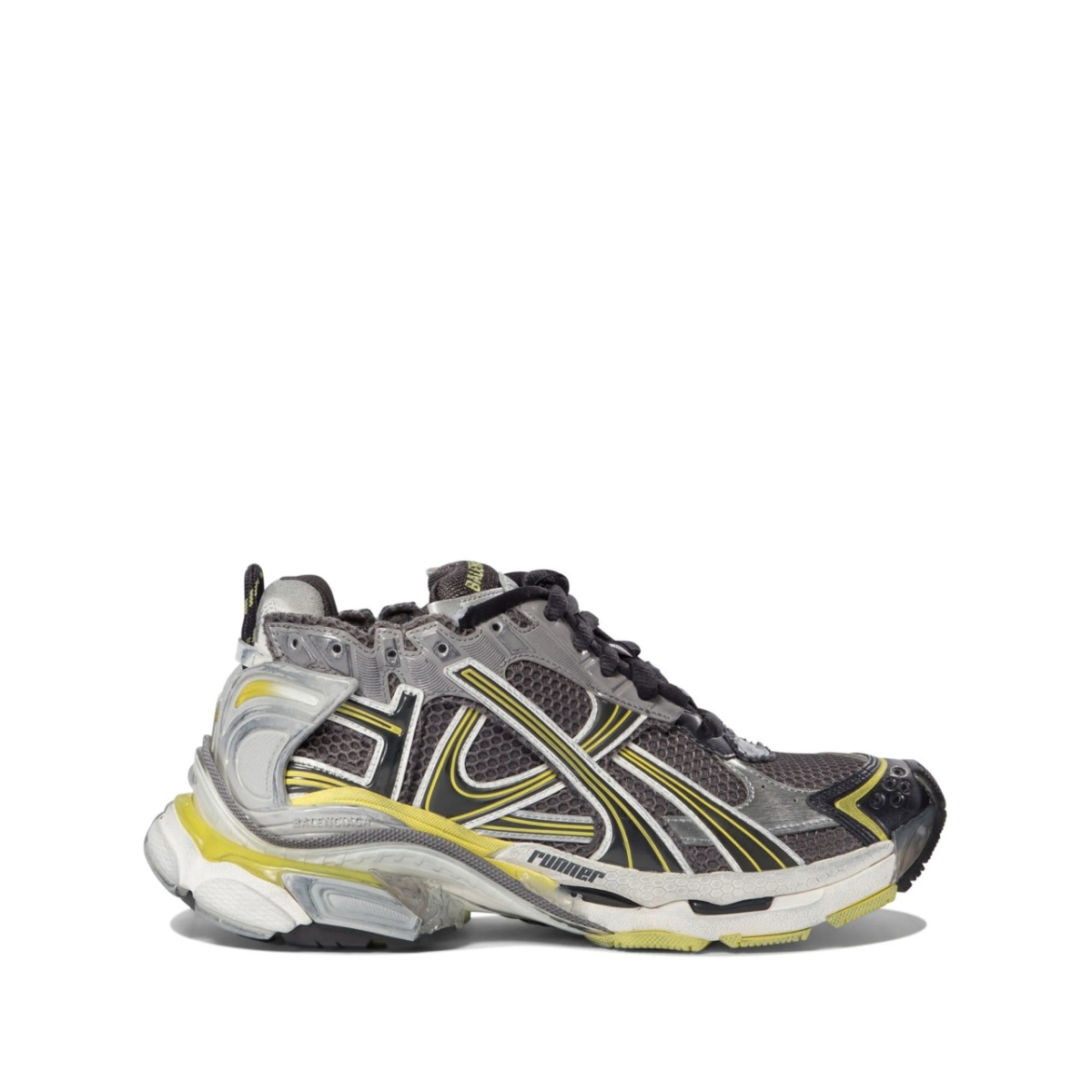 Runner sneakers