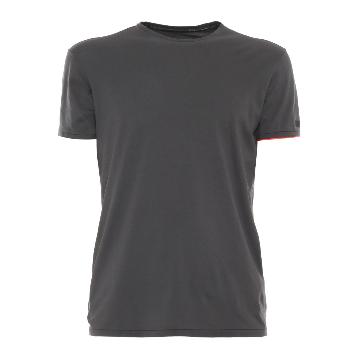 short-sleeve plain T-shirt