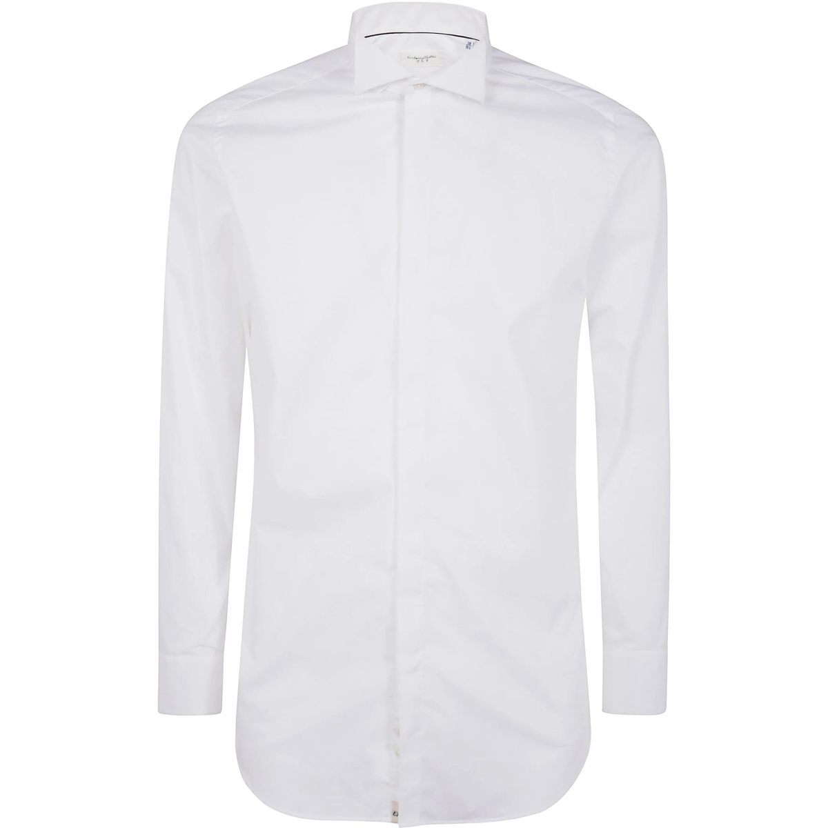 spread-collar shirt
