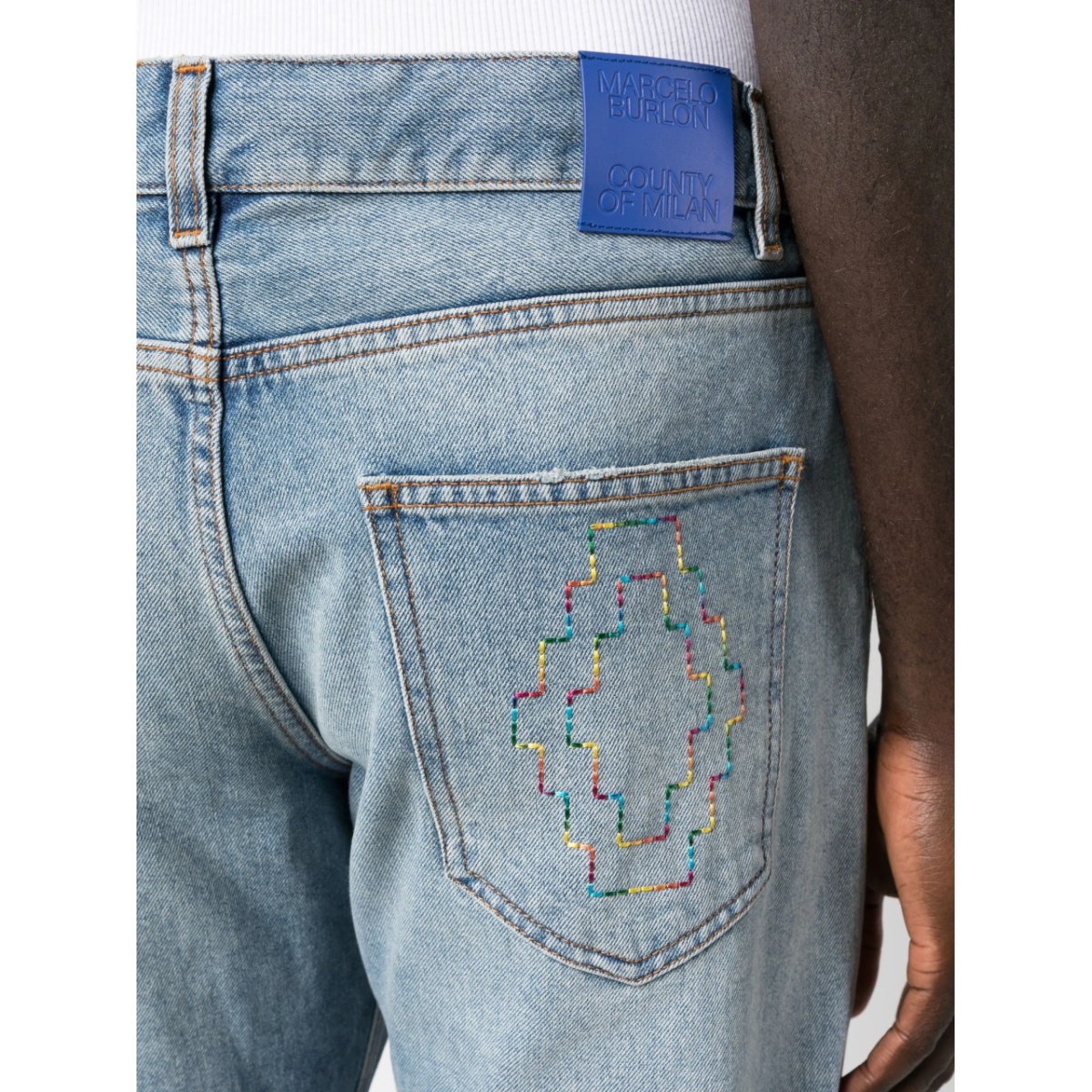 straight-leg washed jeans - Img 5