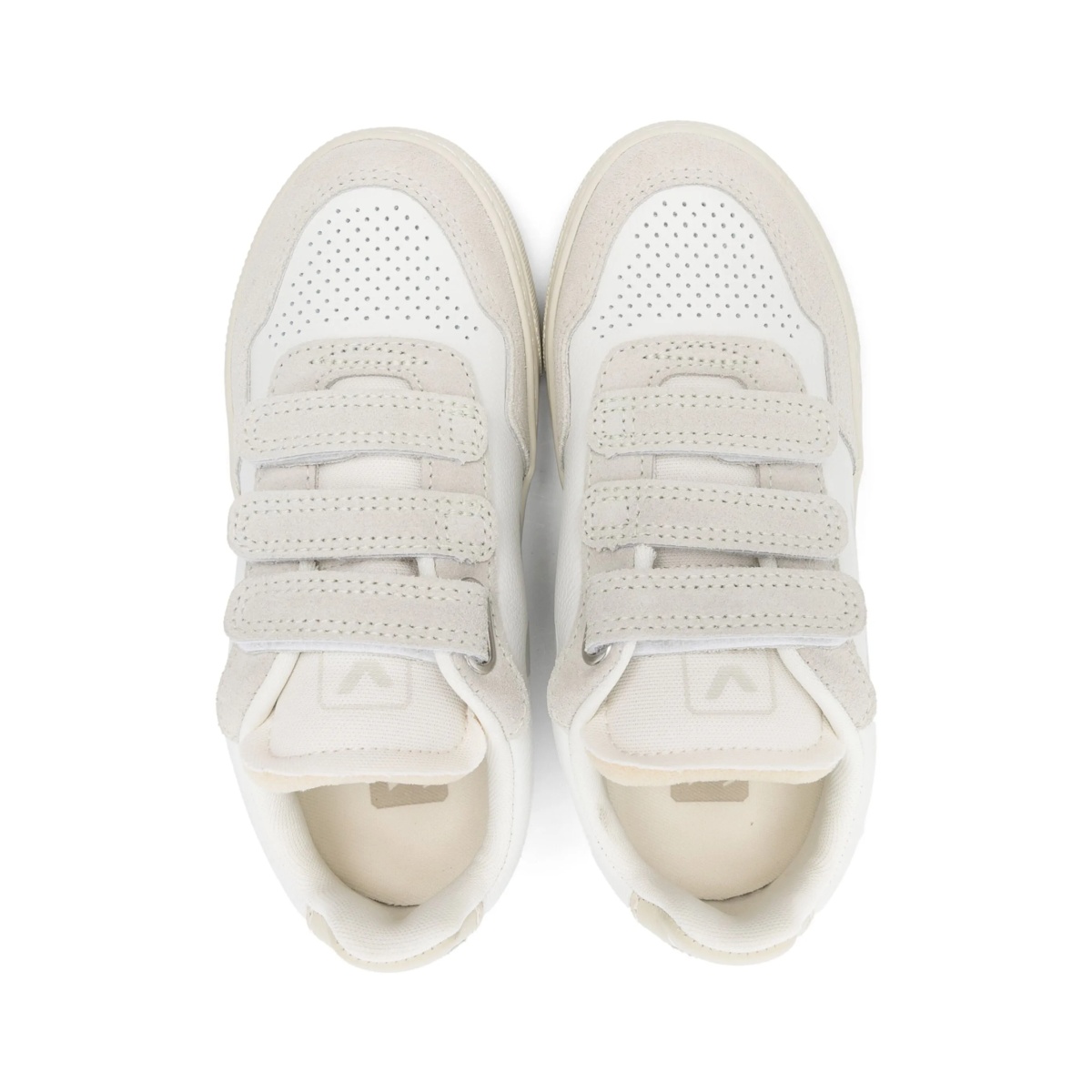 V-90 sneakers - Img 3