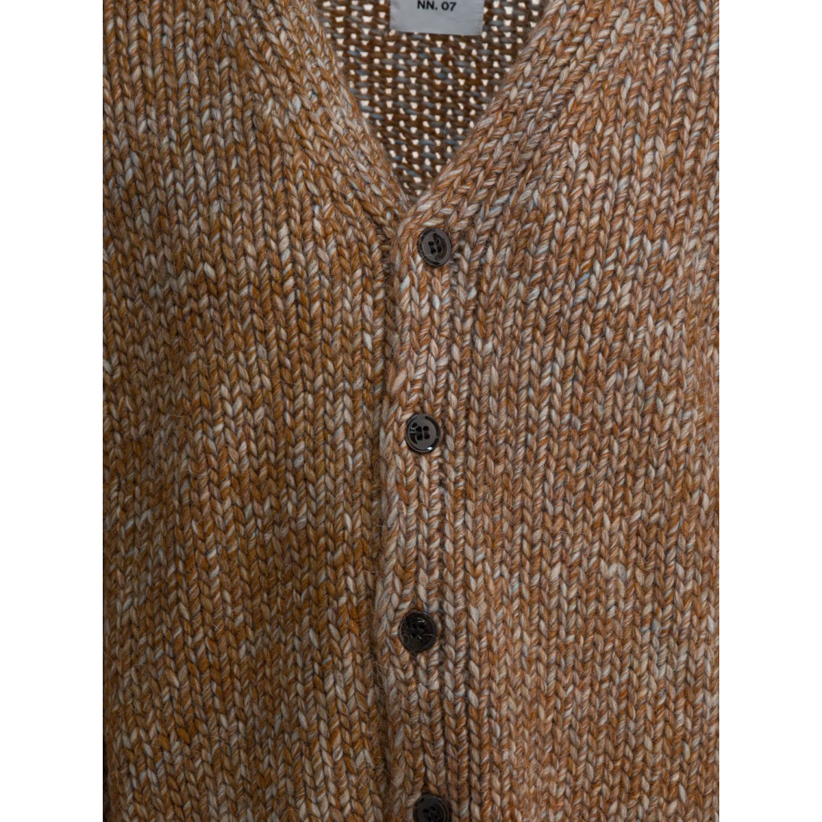 buttoned wool cardigan - Img 3