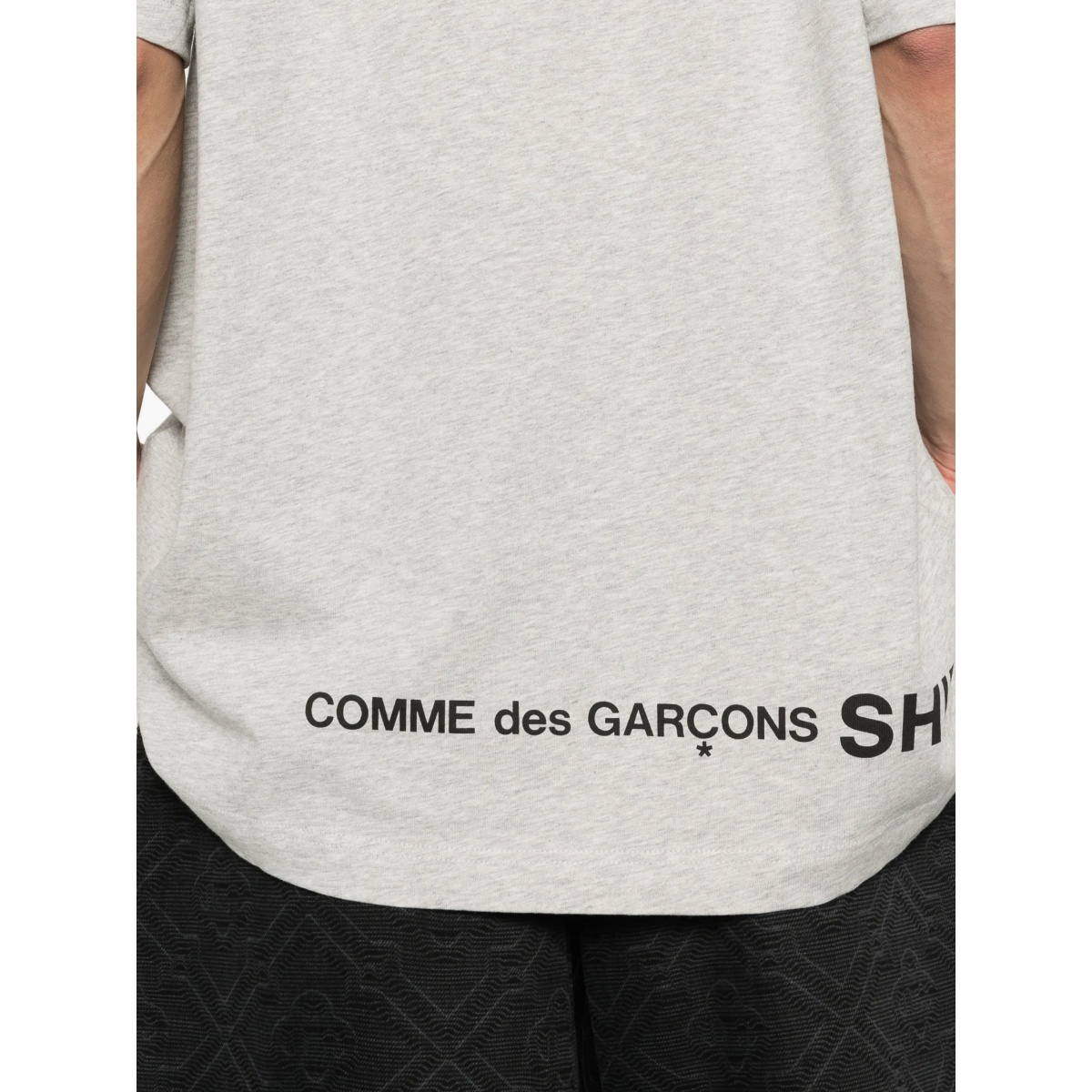 grey T-shirt - Img 5