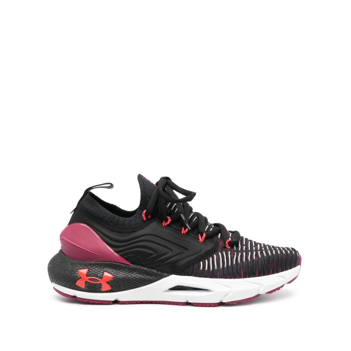 low-top lace-up sneakers