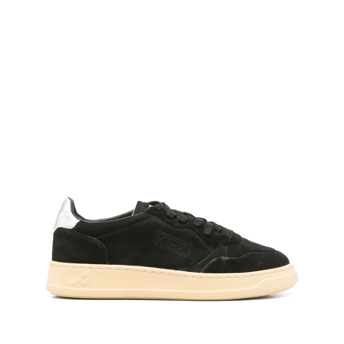 Medalist sneakers