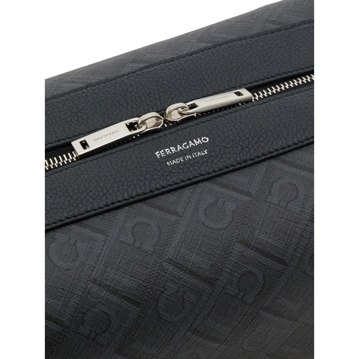 monogram wash bag - Img 5