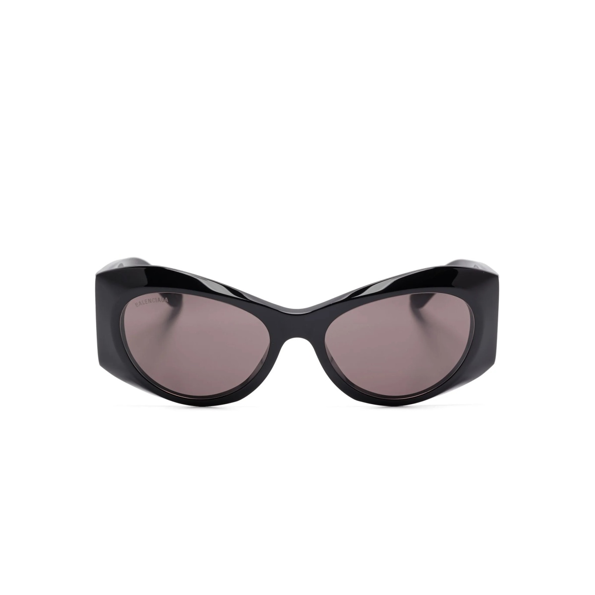 oval-frame sunglasses