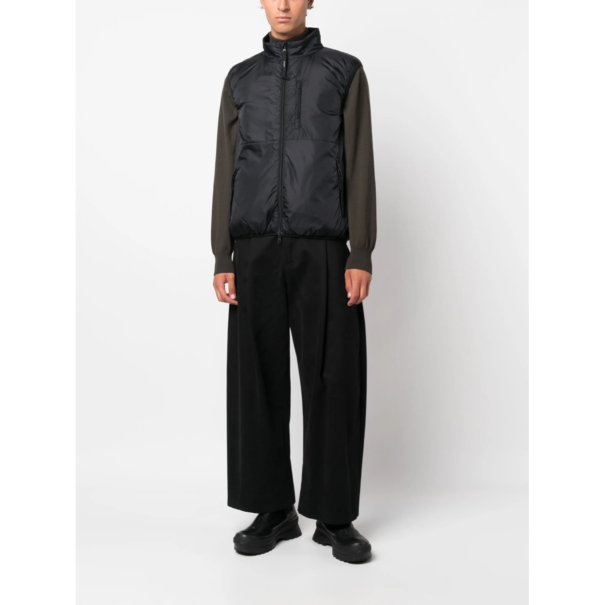 padded high-neck gilet - Img 2