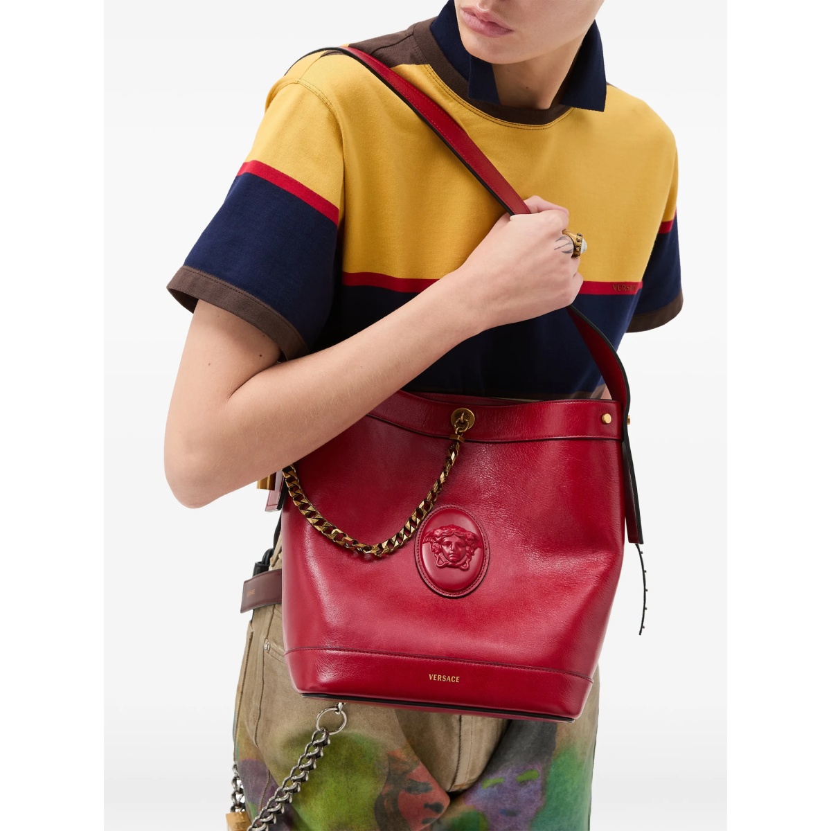 Pivot small leather bucket bag - Img 2