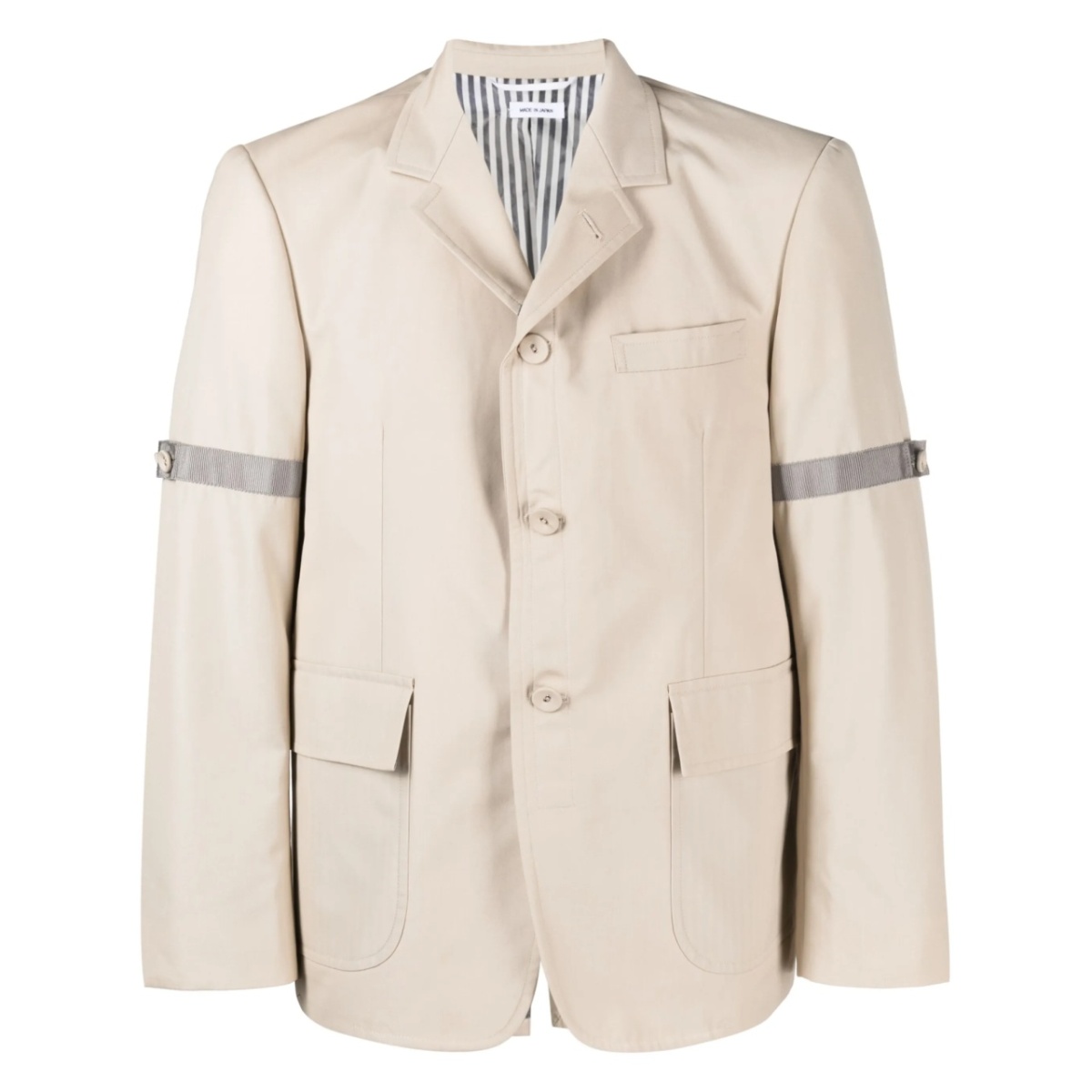 single-breasted button-fastening jacket