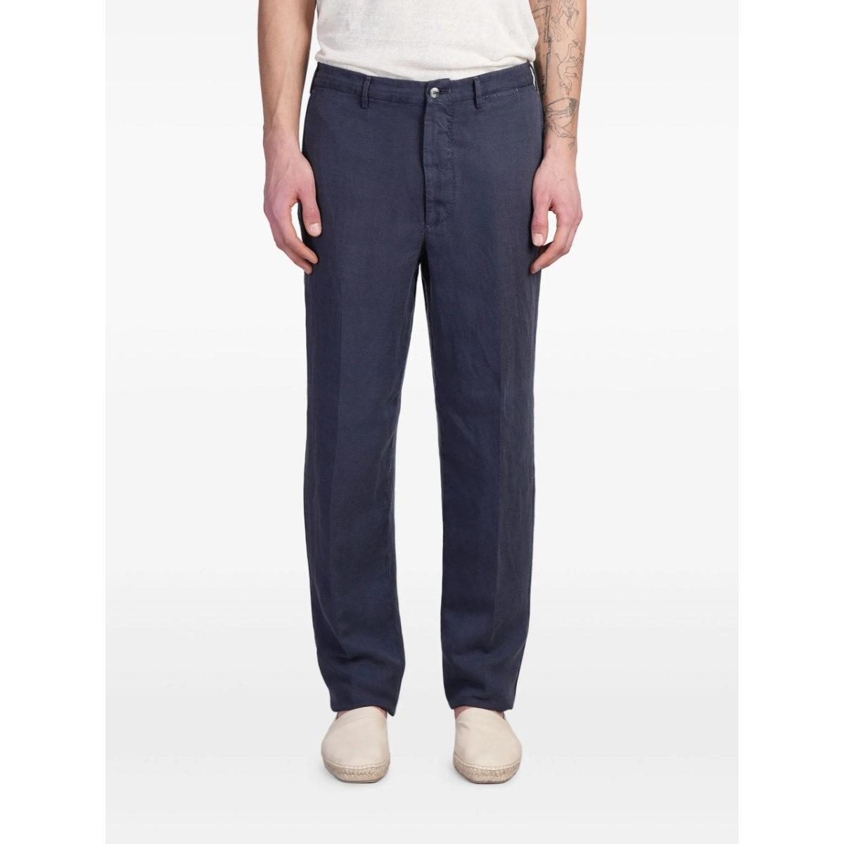 staight trousers