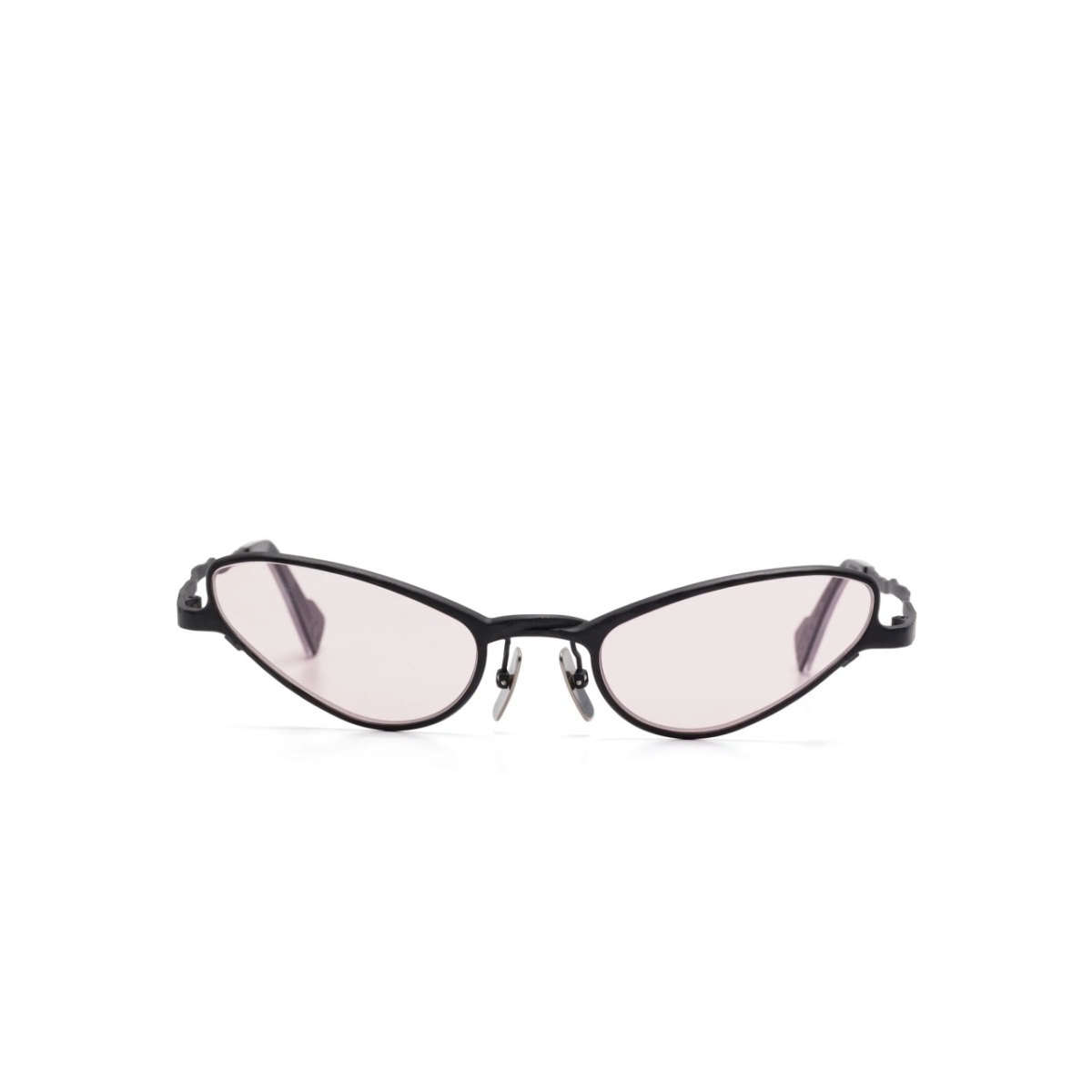 cat-eye-frame sunglasses
