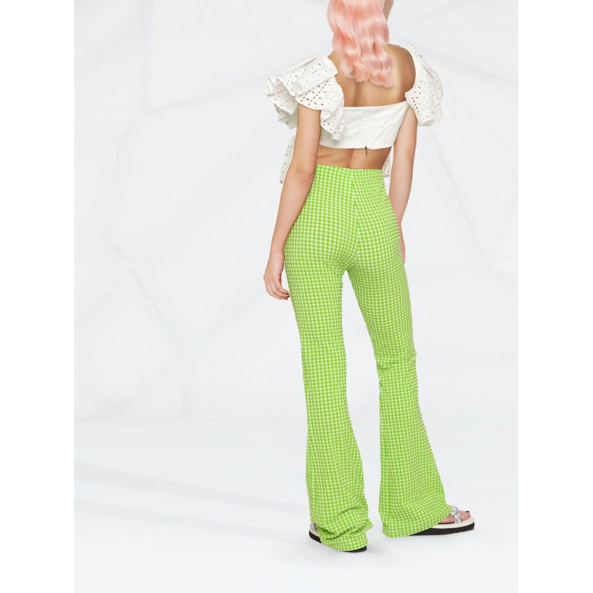 check-pattern flared trousers - Img 4