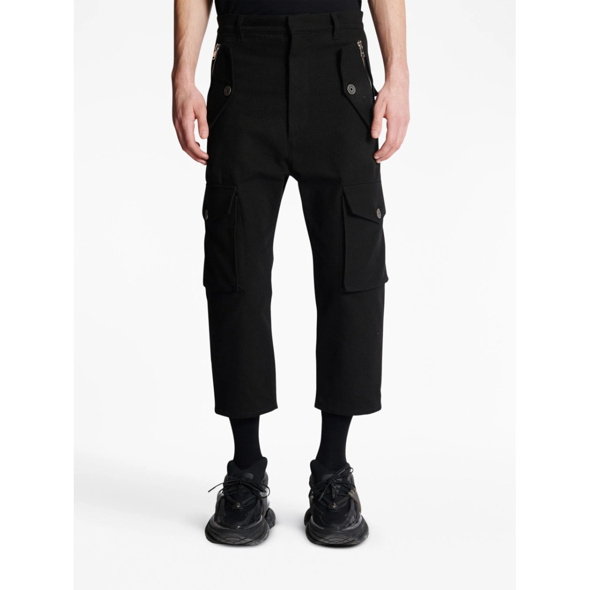 cropped cotton cargo trousers - Img 5