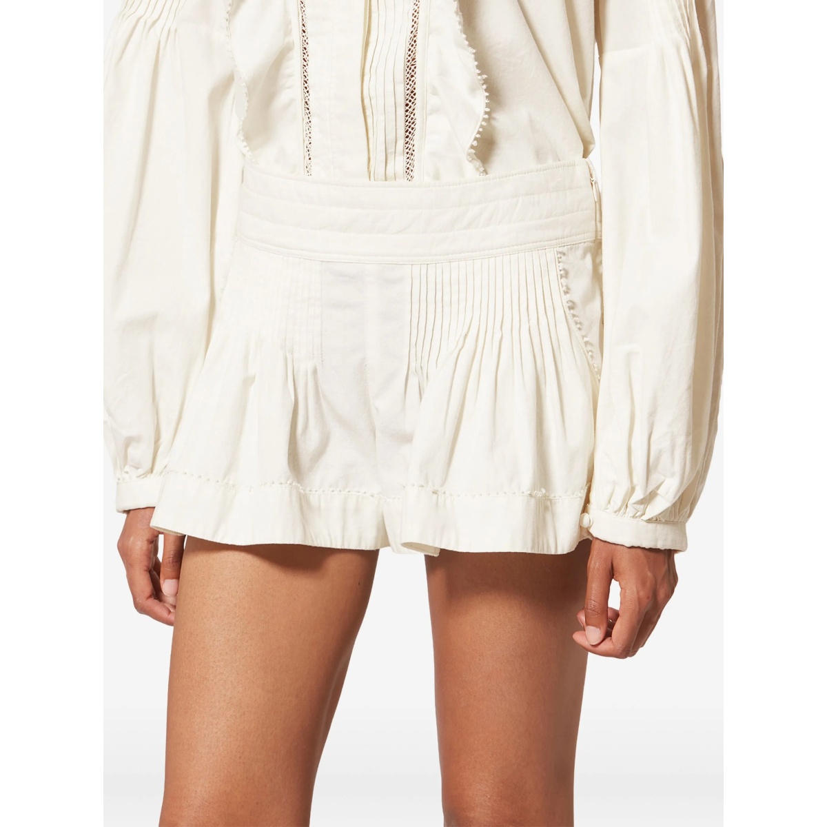 Cybila lace pleated shorts - Img 3