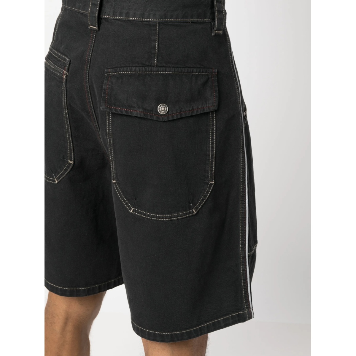 four-pocket Bermuda shorts - Img 5