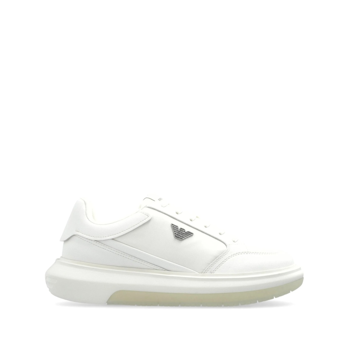 logo patch trainers