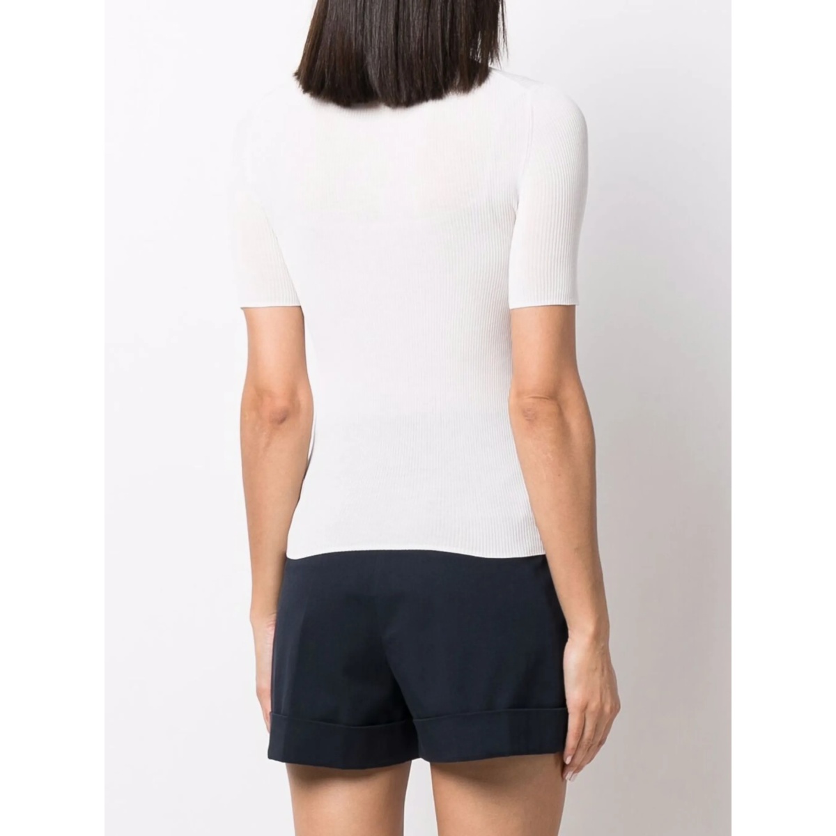 round neck T-shirt - Img 4