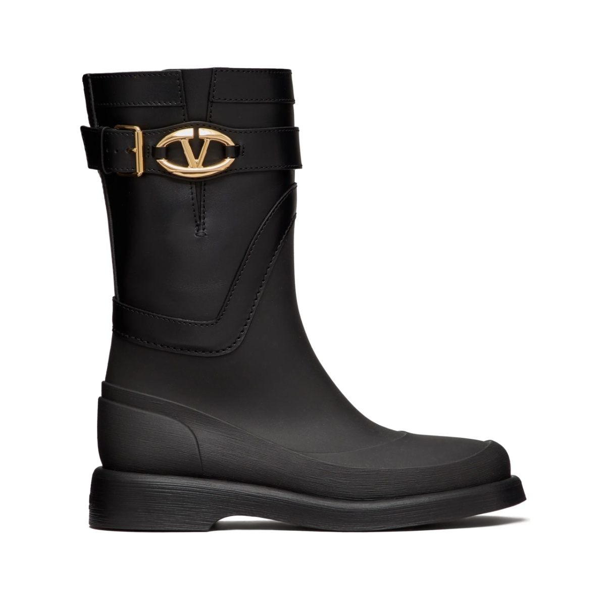 VLogo buckle boots