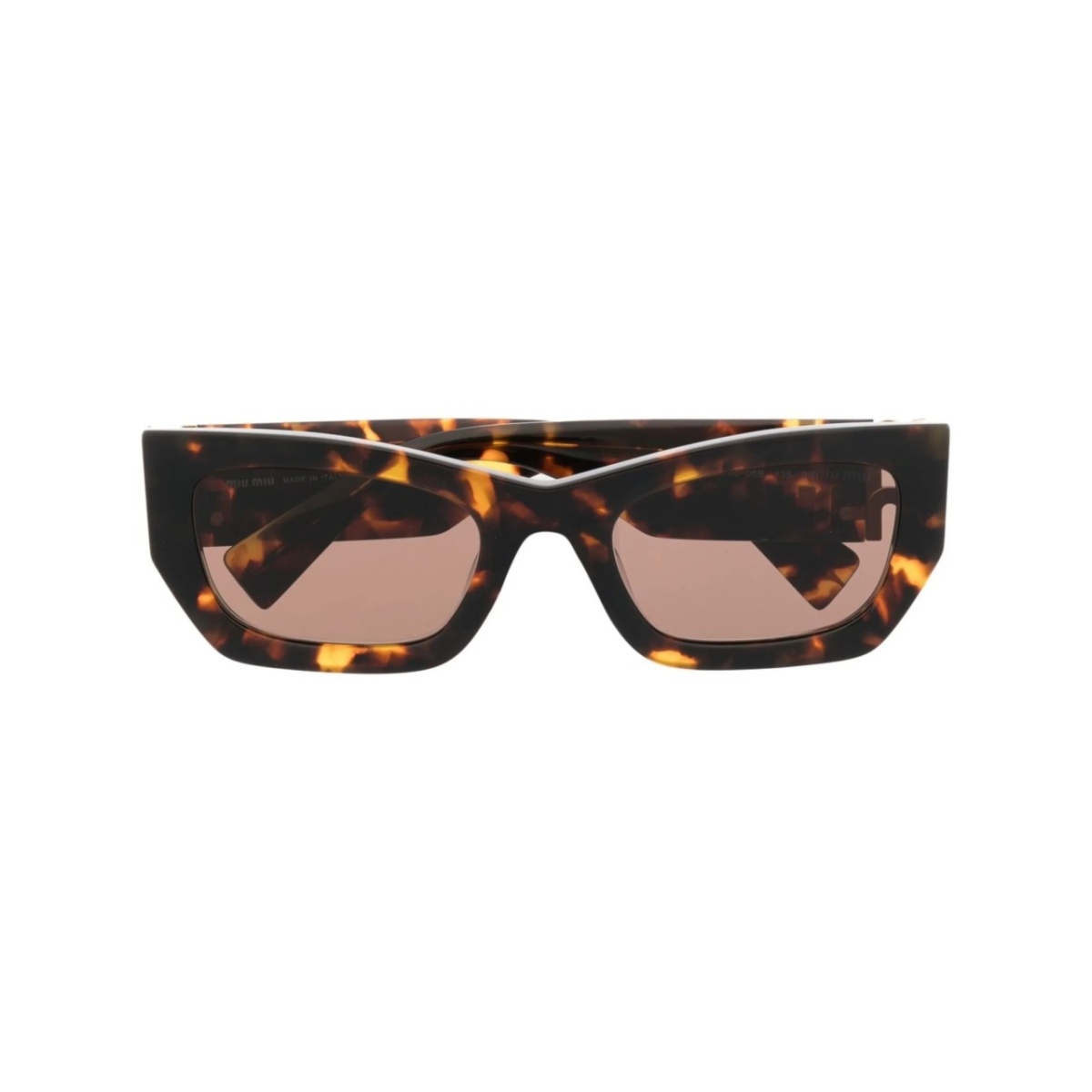 cat-eye frame sunglasses