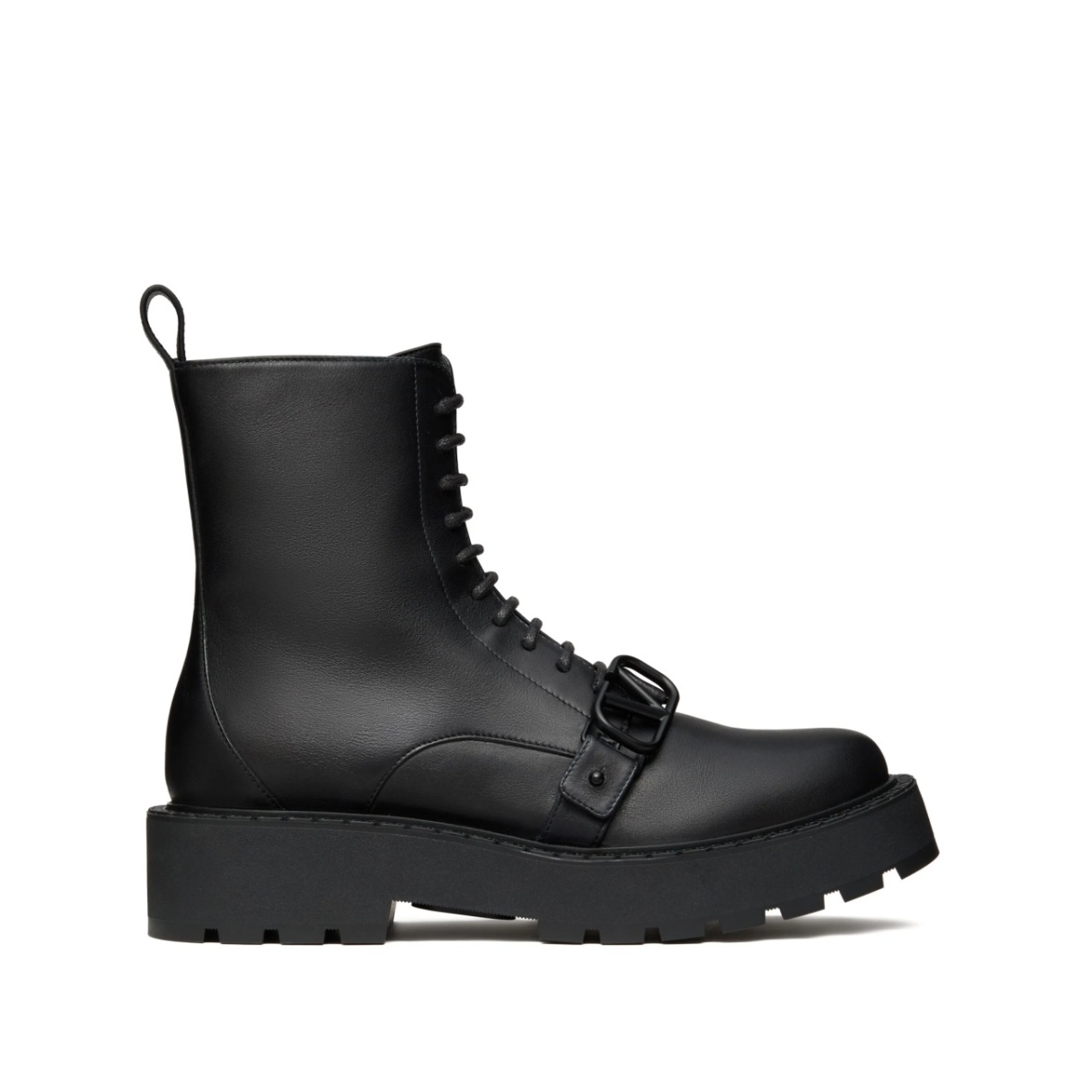Combat boots
