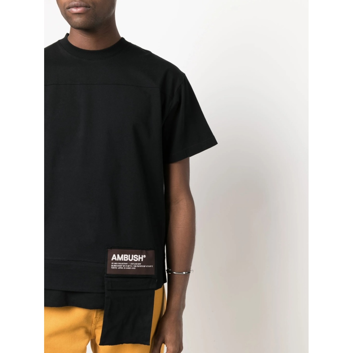front-flap pocket T-shirt - Img 5