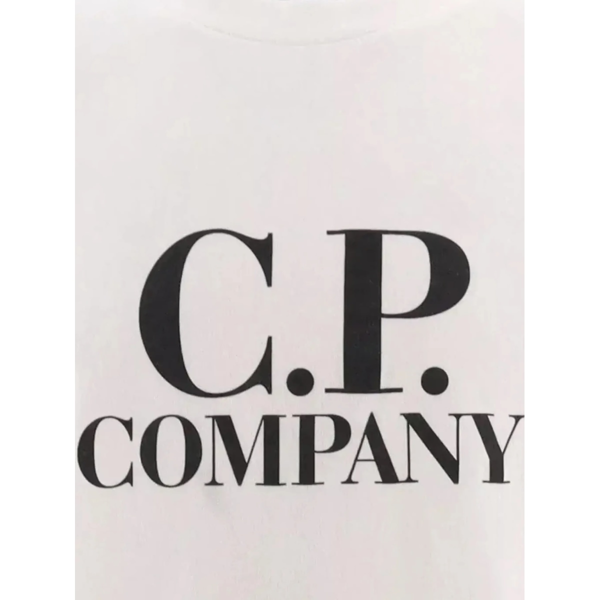 graphic T-shirt - Img 3