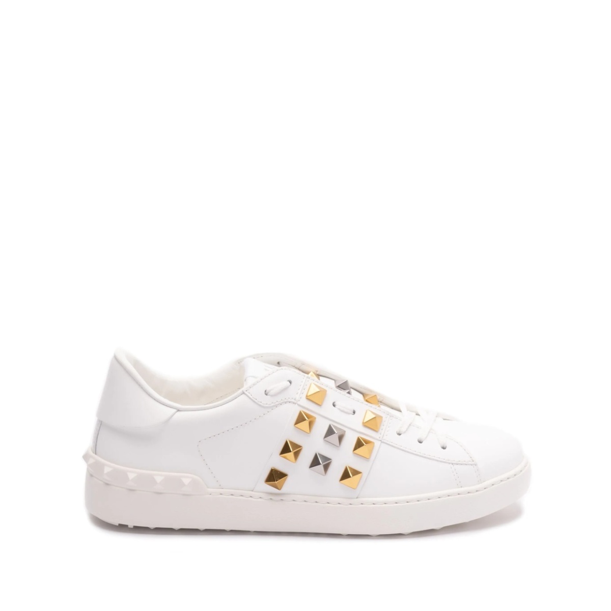 Rockstud sneakers
