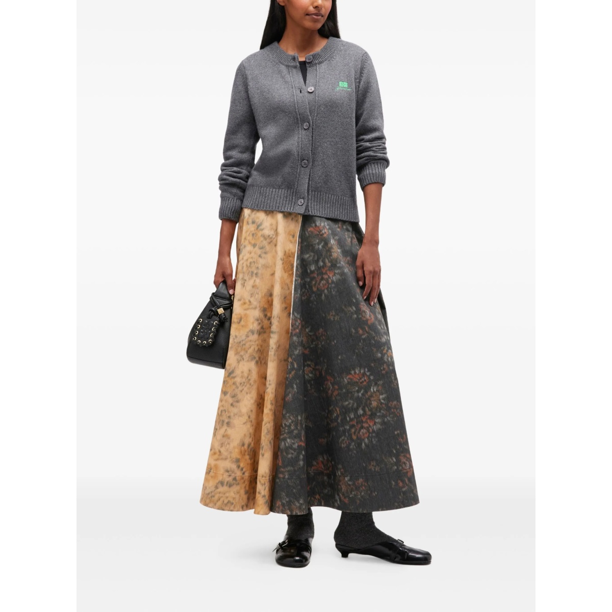 round-neck cardigan - Img 2