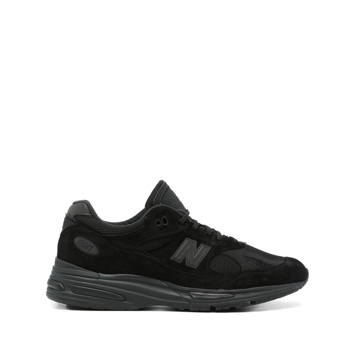 991V2 sneakers