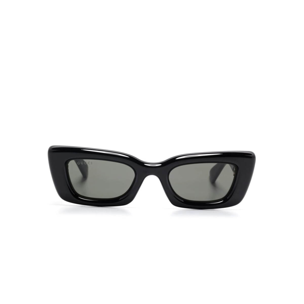cat eye-frame sunglasses