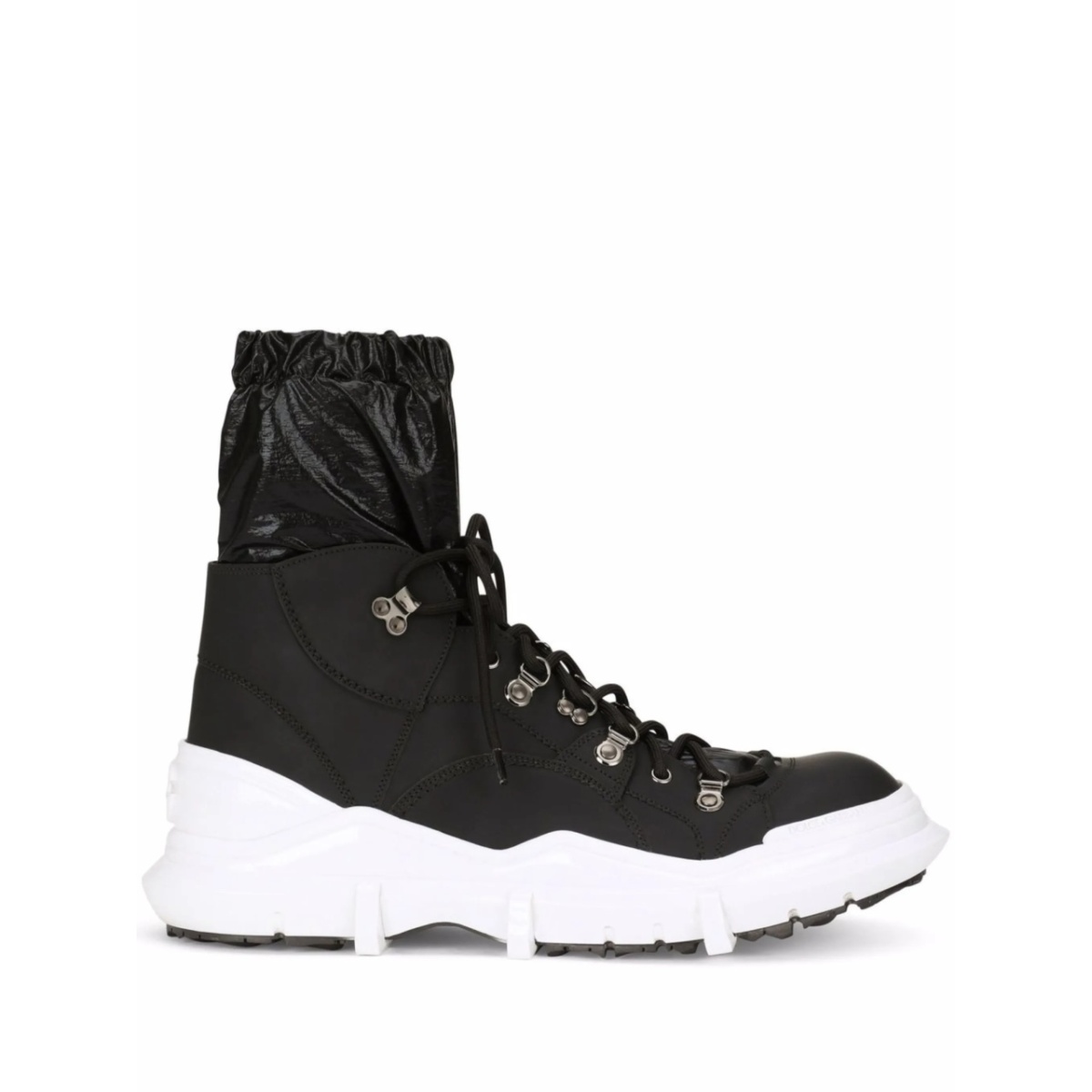 elasticated lace-up boots