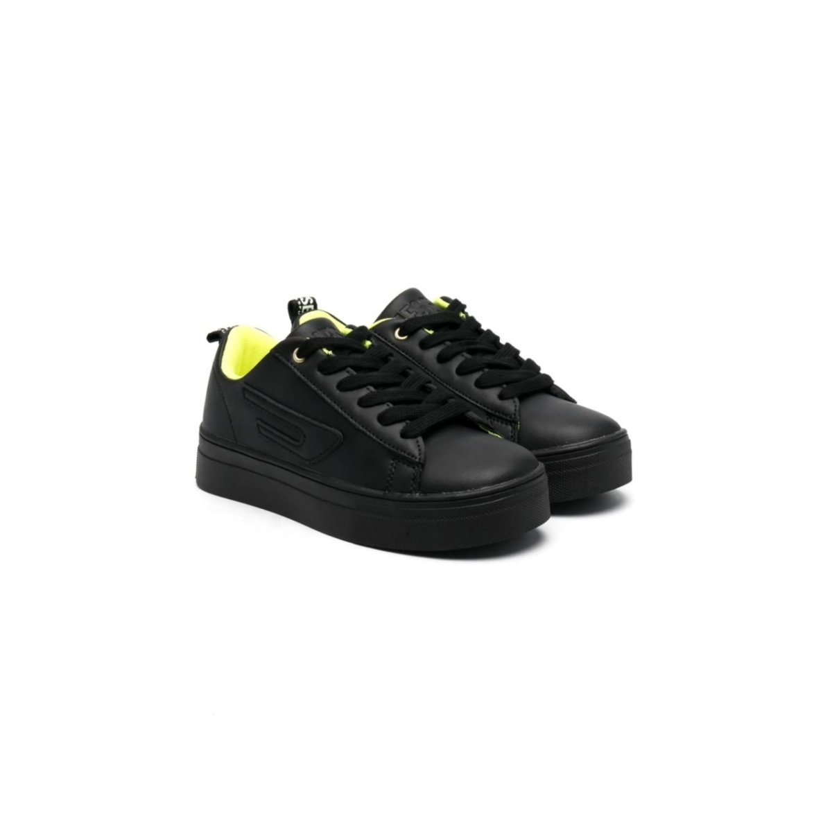 lace-up low-top sneakers