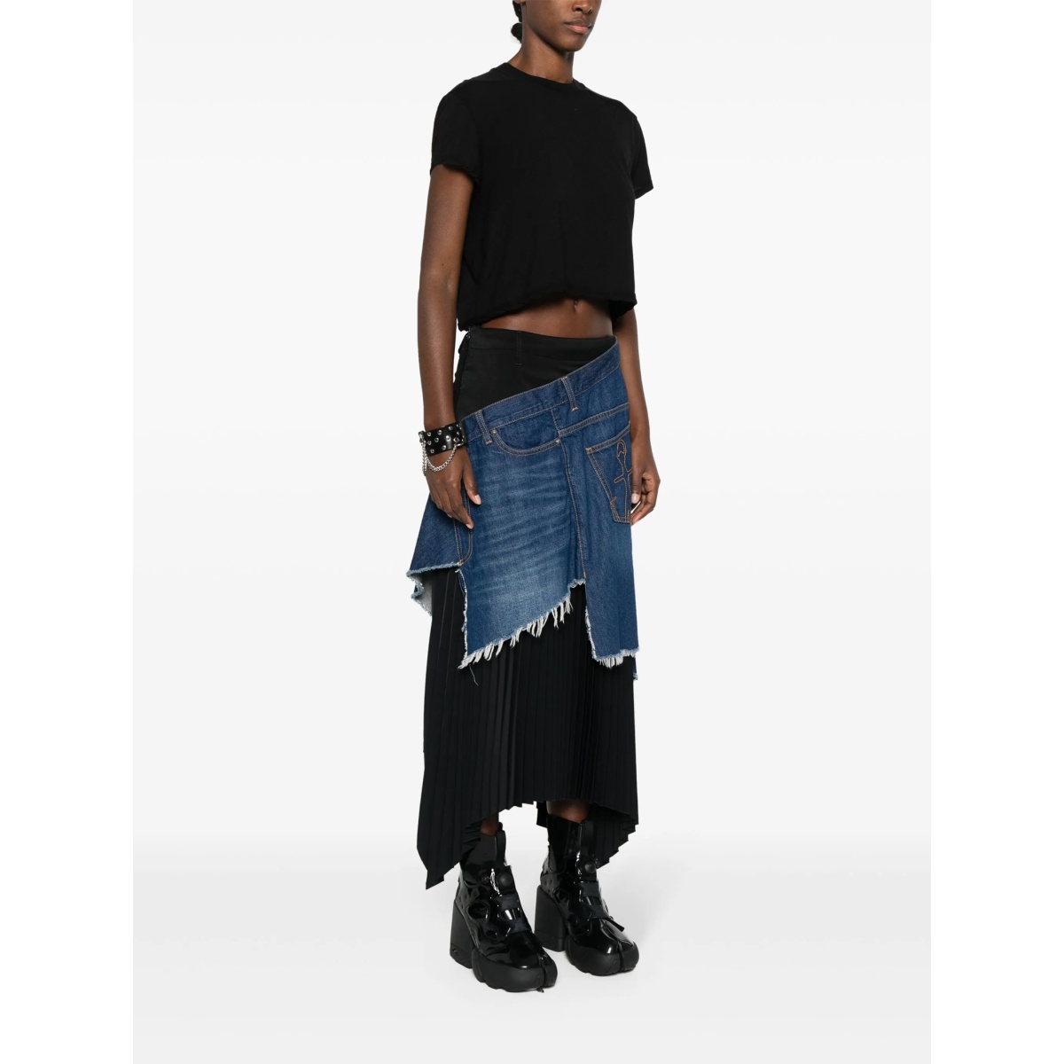 Level T cropped T-shirt - Img 3