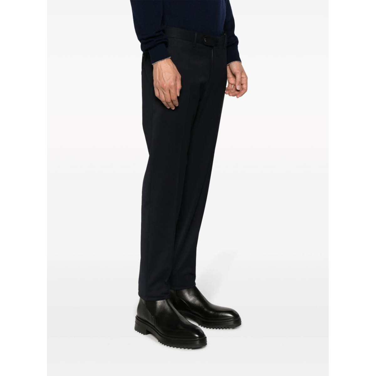 low-rise tailored trousers - Img 3