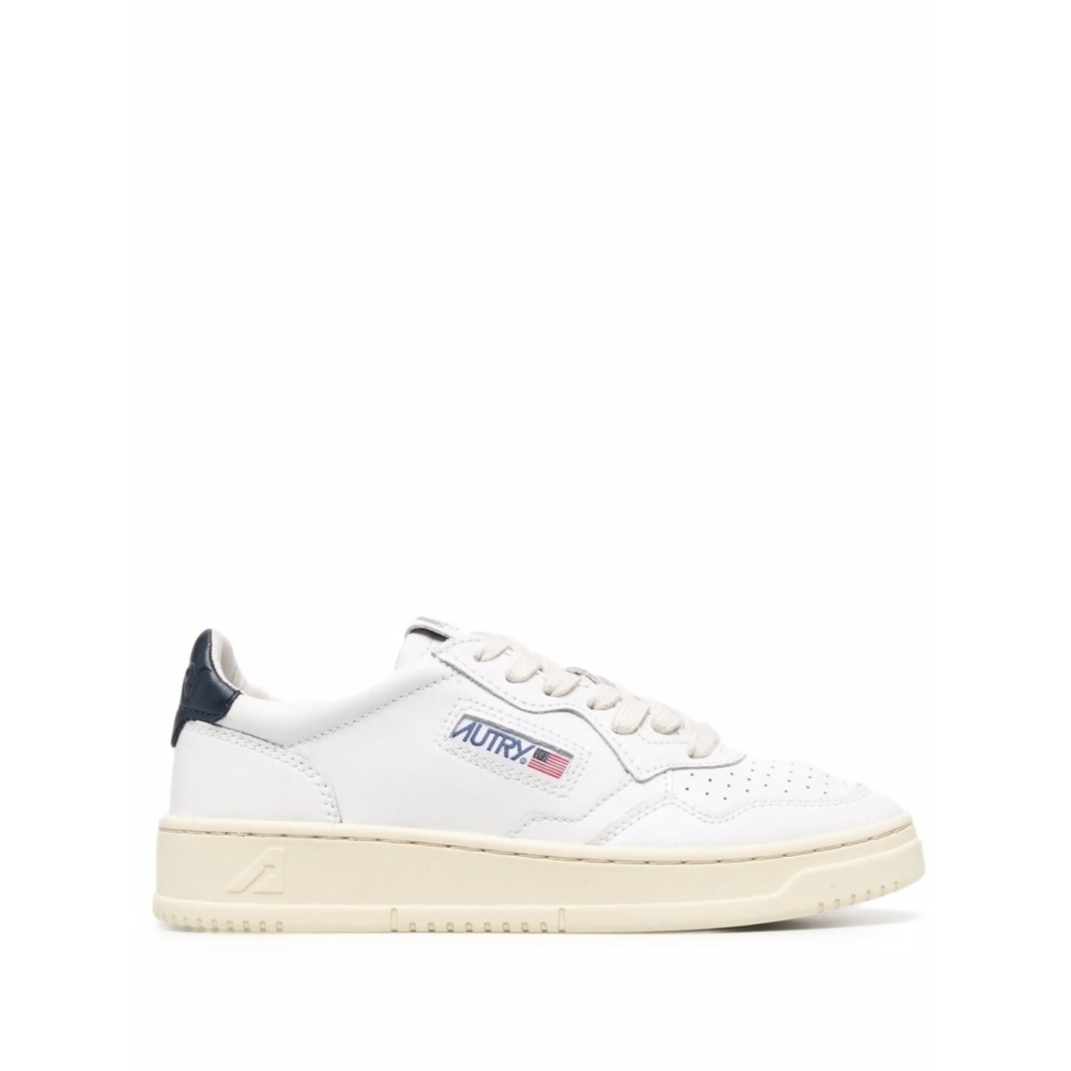 Medalist low-top sneakers
