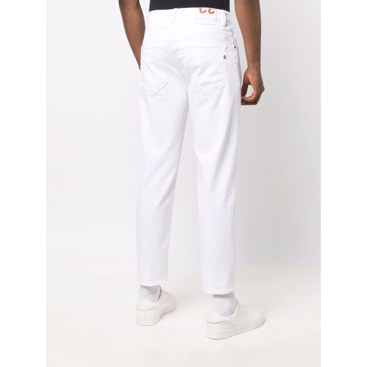 mid-rise slim-fit jeans - Img 4